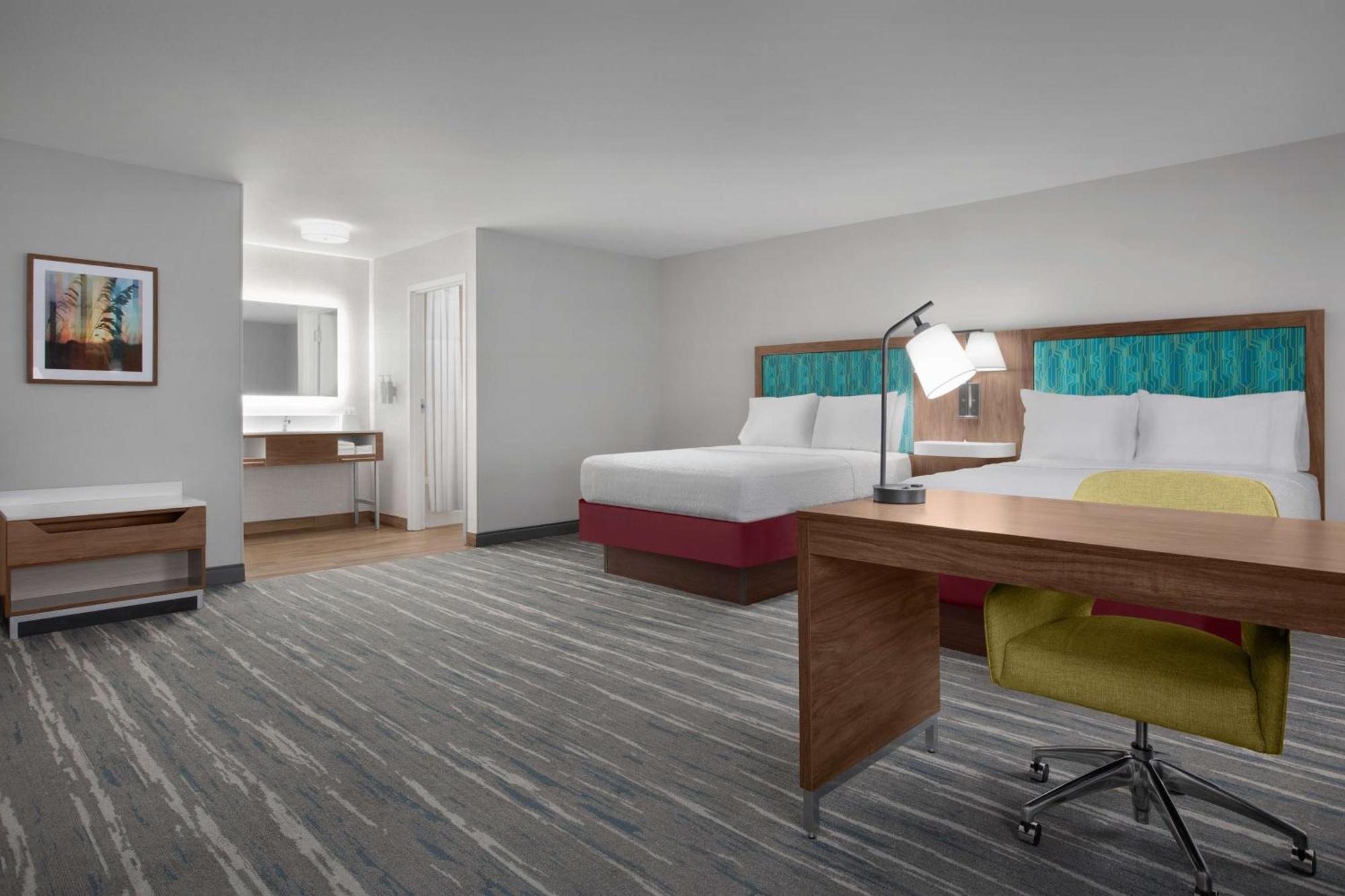 Hampton Inn Yorkville Exteriör bild